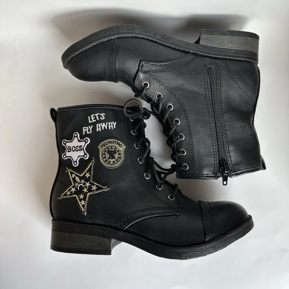 Steve Madden new but